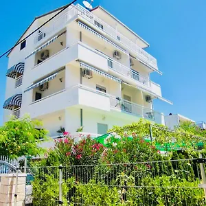 Ruza Apartament Kaštela